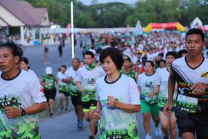 BIB: 
                            <button type="button" onclick="openModal(3626920)" class="btn btn-primary btn-sm float-right btn-popup" data-toggle="modal" data-target=".modal-high-quality">
                        <i class="fas fa-shopping-cart"></i> Add to Cart
                    </button>
                                            <button type="button" onclick="isThisMe(3626920, true)" class="btn btn-success btn-sm float-right btn-popup btn-isme hidden" data-toggle="tooltip" data-placement="bottom" title="นี่คือรูปของคุณใช่ไหม คลิกที่นี่เพื่อเอาเข้าอัลบั้ม">
                        <i class="fas fa-plus"></i> Add to album
                    </button>
                    <button type="button" onclick="isThisMe(3626920, false)" class="btn btn-warning btn-sm float-right btn-popup btn-isnotme hidden">
                        <i class="fas fa-ban"></i> Remove from album
                    </button>